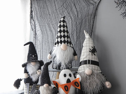 Sitting Gnome With Hat Spider, For Halloween Decor