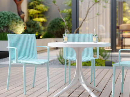 4 Modern Stackable Plastic Armchair Matched With Round Table
