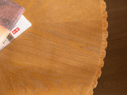 Round Retro Coffee With Solid Wood Legs