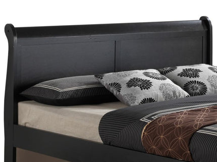 Elegant Trundle Bed With Timeless Charm