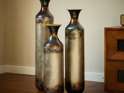 Modern Droplet Shaped Floor Vase Set, Glazed Metal Decorative Vases 3 Piece Home Accent For Living Room - Gold / White