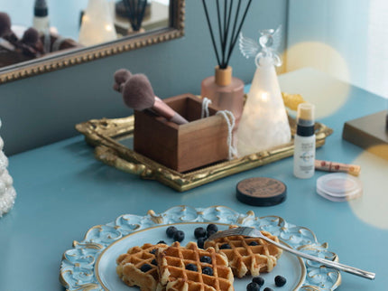 Plastic Charger Plate (Set of 6) - Blue / Gold