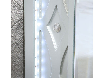 Arabesque - 4 Piece Queen Bedroom Set With LED Headboard - Silver