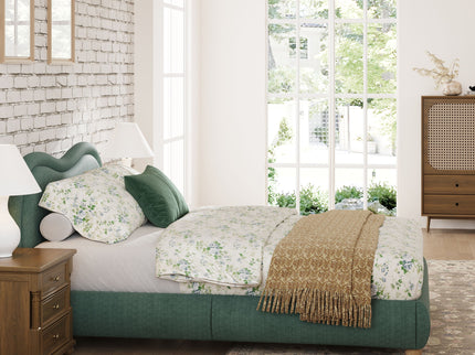 Upholstered Platform Bed Frame With Curved Headboard