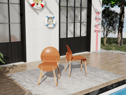 4 Piece Set Of Single Chairs With A Design Combining Modern And Traditional Elements