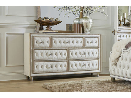 Williams - 7 Drawer Dresser - Camel