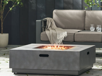 Modern Square Fire Pit With 50, 000 Btu