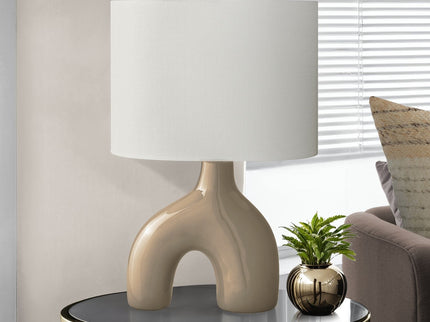 Contemporary Table Lamp With Shade