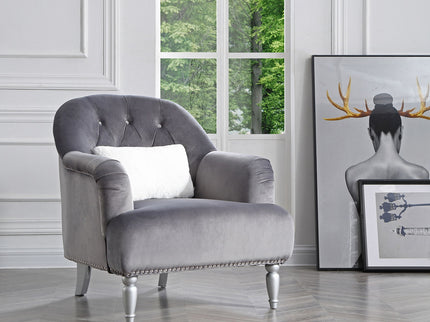 Elegant Traditional Armchair