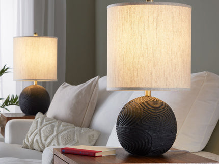 Kona - Contemporary Table Lamp (Set of 2) - Matte Black / Natural