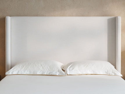 Hosford - Minimalist Upholstered Wingback Bed