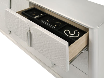 Laveda - Dresser - White