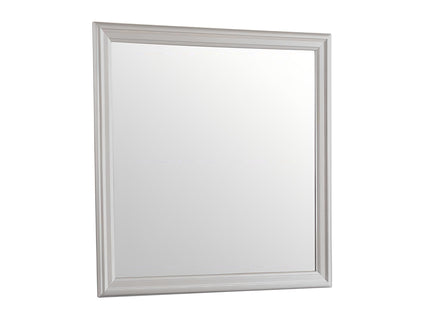 Traditional Wall Mirror For Any Space