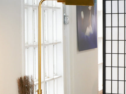 Elara - Floor Lamp - Gold