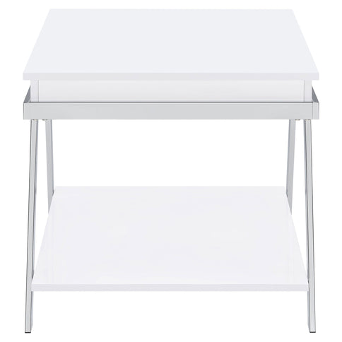 Briana - Table