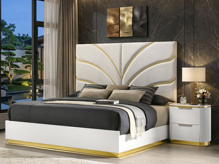 Giovanni - Bed With Oversized Upholstered Headboard