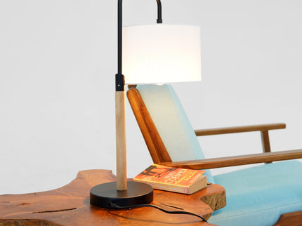 Arcus Paniz - Desk Lamp With Cylinder Shade - Black