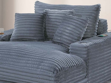 Chaise Lounge With 2 Cup Holders And USB Ports