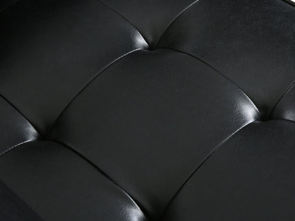 Sophisticated Club Chair With Relaxing Comfor