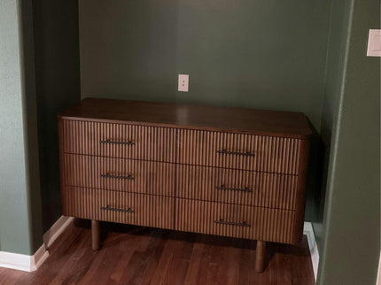 Logan - Dresser With 6 Drawers - Brown