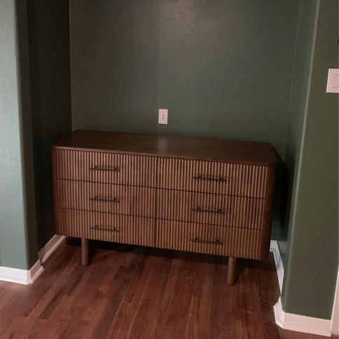 Logan - Dresser With 6 Drawers - Brown