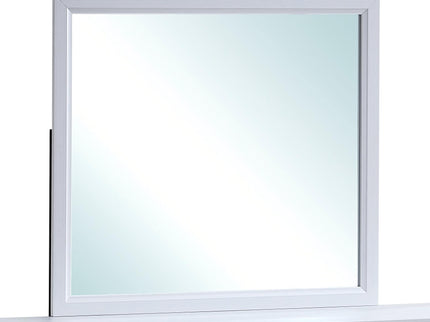 Glasgow - Mirror With Minimalist Design And Low Distortion Glass