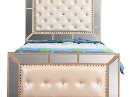 Stylish Contemporary Bed With Minimalist Design