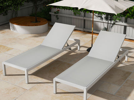 Outdoor Patio Chaise Lounge With 5 Reclining Positions