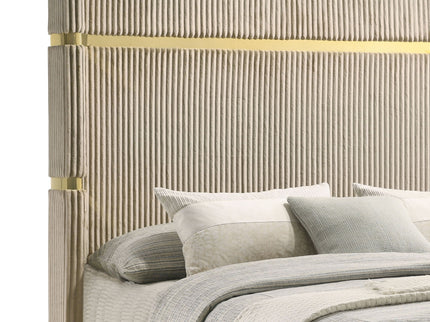 Malcolm - Wingback Bed