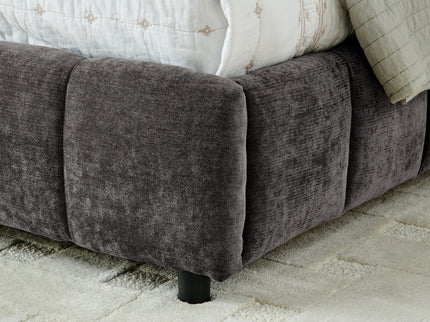 Modern Platform Bed Frame With Thick Fabric
