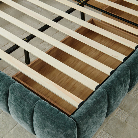 Modern Platform Bed Frame With Thick Fabric