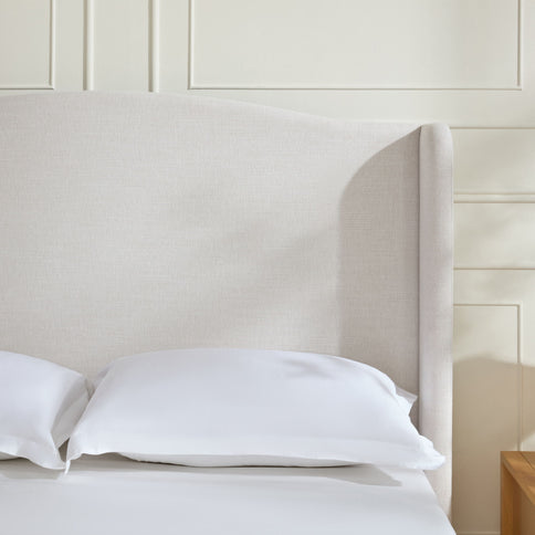 Hannah - Upholstered Wingback Bed Size / Tall Headboard Upholstered King Bed / Premium Textured Look / Minimalist Designs / No Box Spring Needed