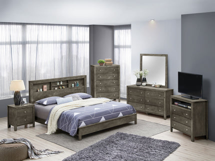 Bed With Transitional Design Stylish