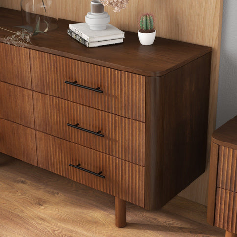 Logan - Dresser With 6 Drawers - Brown