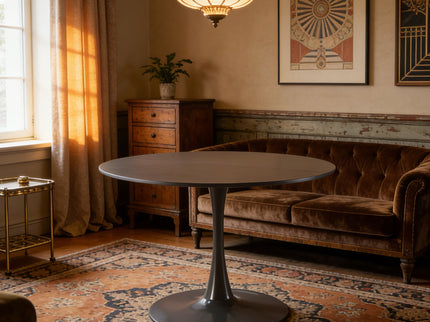 Round Tulip Table, Pedestal Design