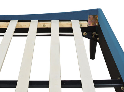 Aspen - Vertical Tufted Modern Headboard Platform Bed Set