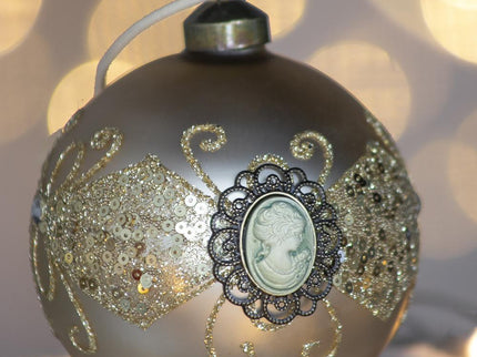 Decorative Hanging Ball Christmas Tree Ornaments For Holiday Decorations (Set of 6)
