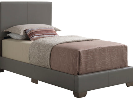 Elegant Platform Bed For Relaxed Spaces