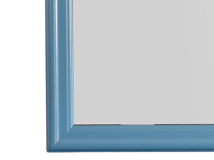 Traditional Wall Mirror For Any Space