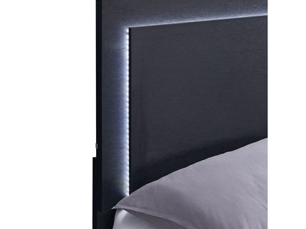 Bedroom Set With Accents