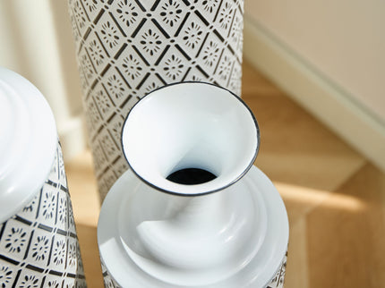 Modern Floor Vase Set Metal Vases With Geometric Pattern, 3 Piece Home Decor Set - White / Black
