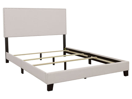 Bed With Nailhead Trim