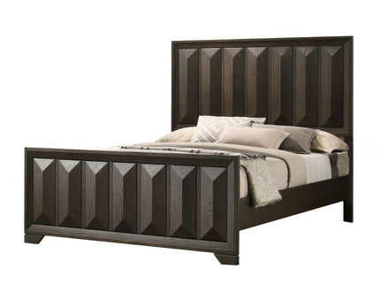 3 Piece Bedroom Set With Faceted Panels Bed And 2 Nightstands