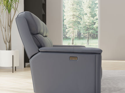 Oslo - Dual Power Reclining Loveseat With Console